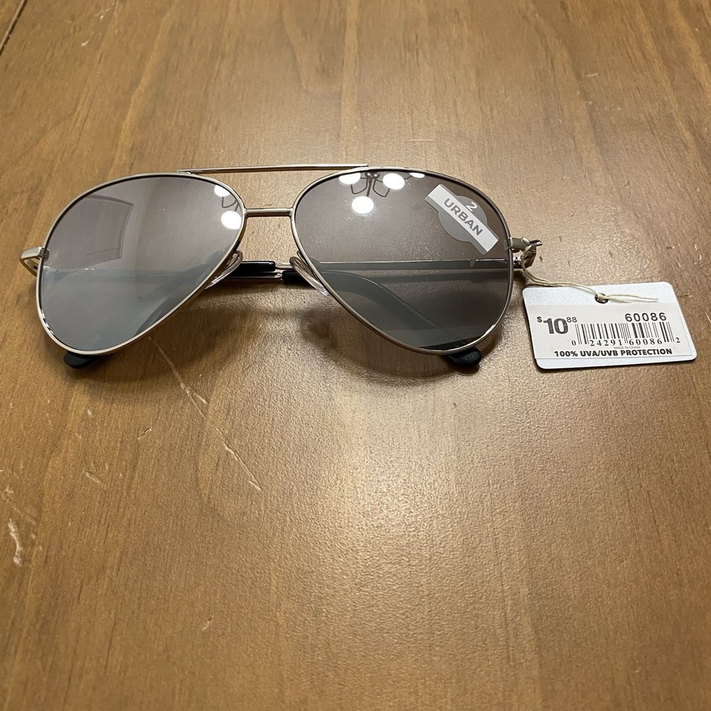 Piranha Aviator Style Urban Sunglasses Style # 60086 Mens NWT